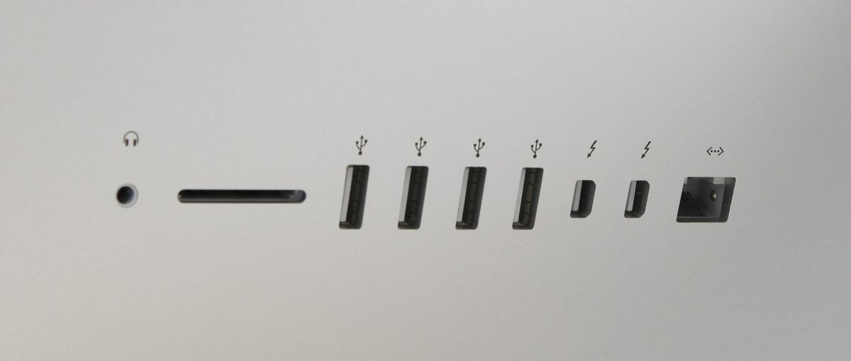 The iMac \"Core i5\" 3.2 27-Inch Aluminum (Late 2013/Haswell) features a 22 nm \"Haswell\" *Quad Core* 3.2 GHz Intel \"Core i5\" (4570) processor with *four* independent processor cores on a single chip, a 6 MB shared level 3 cache, 8 GB of 1600 MHz DDR3L SDRAM (PC3-12800) installed in pairs, a 500Gb SSD hard drive, and a NVIDIA GeForce GT 755M graphics processor with 1 GB of dedicated GDDR5 memory. It also has a built-in \"FaceTime HD\" webcam and stereo speakers. This model has a 27\" 2560x1440 LED-backlit 16:9 widescreen IPS display with the \"cover glass fully laminated to the LCD and anti-reflective coating.\" The rear of the case is aluminum and is thicker in the middle and tapers to a razor thin 5 mm at the edges. Connectivity includes four USB 3.0 ports, dual Thunderbolt ports, Gigabit Ethernet, 802.11ac Wi-Fi (802.11a/b/g/n compatible), and Bluetooth 4.0.