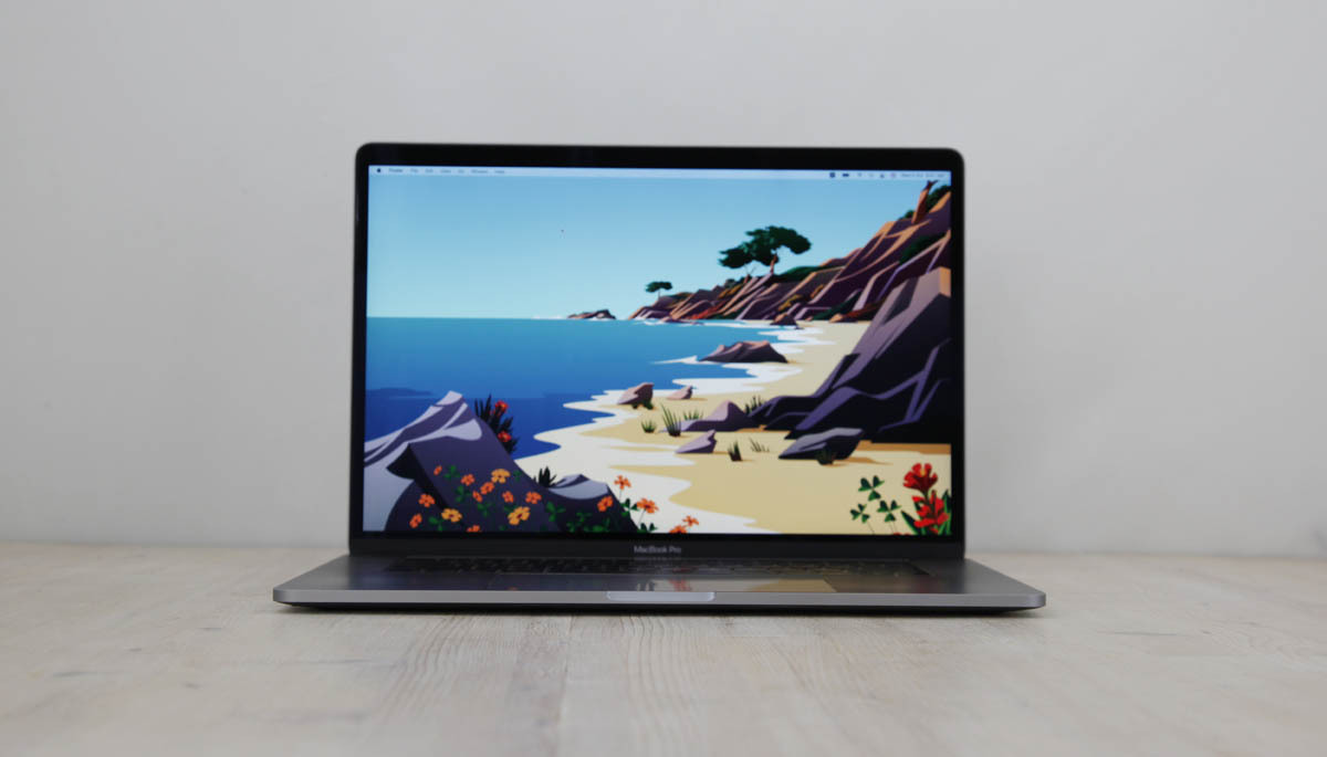 MacBook Pro 15" Core i7 (4 πυρήνες) 2.7Ghz (Late 2016 / Dual Graphics / Touch Bar)