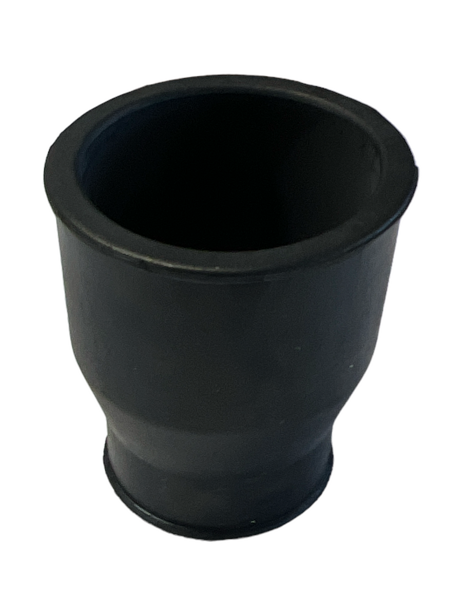 Λάστιχο κάλυμμα Kubota 66591-57170. Ανταλλακτικά μεταχειρισμένα και καινούρια, εισαγόμενα από την Ιαπωνία σε άριστη κατάσταση. Βρείτε γνήσια - original και ιμιτασιόν - aftermarket ανταλλακτικά για όλα τα Kubota σε προσιτές τιμές.