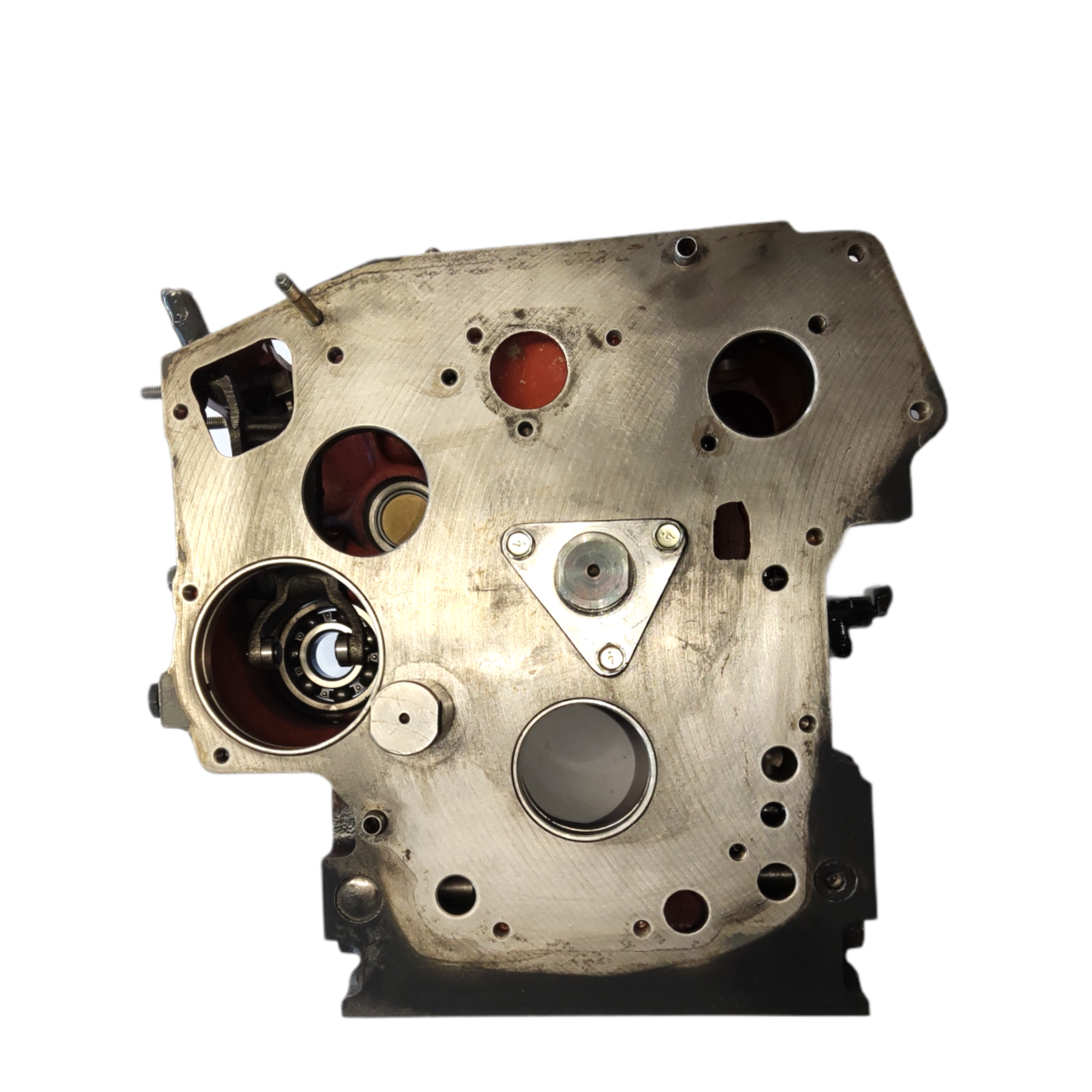Crankcase Kubota: 16261-01010. Used and new spare parts, imported from Japan in excellent condition. Find genuine - original and aftermarket spare parts for all Kubota tractors at affordable price.
