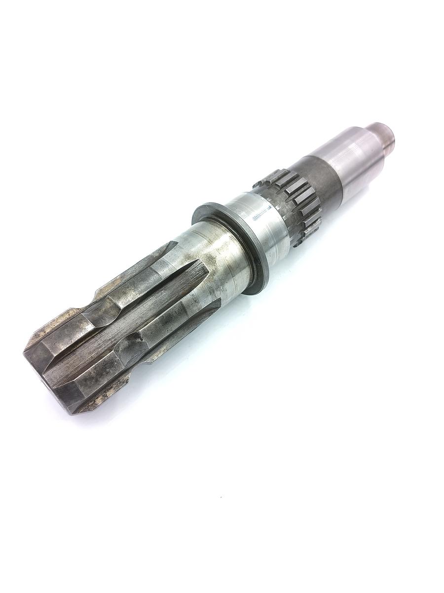 Shaft PTO Iseki 1716-244-001-00. Used and new spare parts, imported from Japan in excellent condition. Find genuine - original and aftermarket spare parts for all Iseki tractors at affordable prices.
