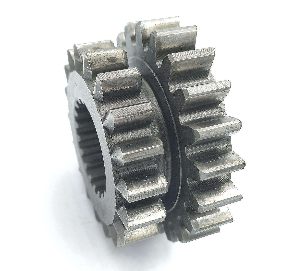 Gear 21-18 Teeth Iseki 1690-219-003-00. Used and new spare parts, imported from Japan in excellent condition. Find genuine - original and aftermarket spare parts for all Kubota tractors at affordable prices.