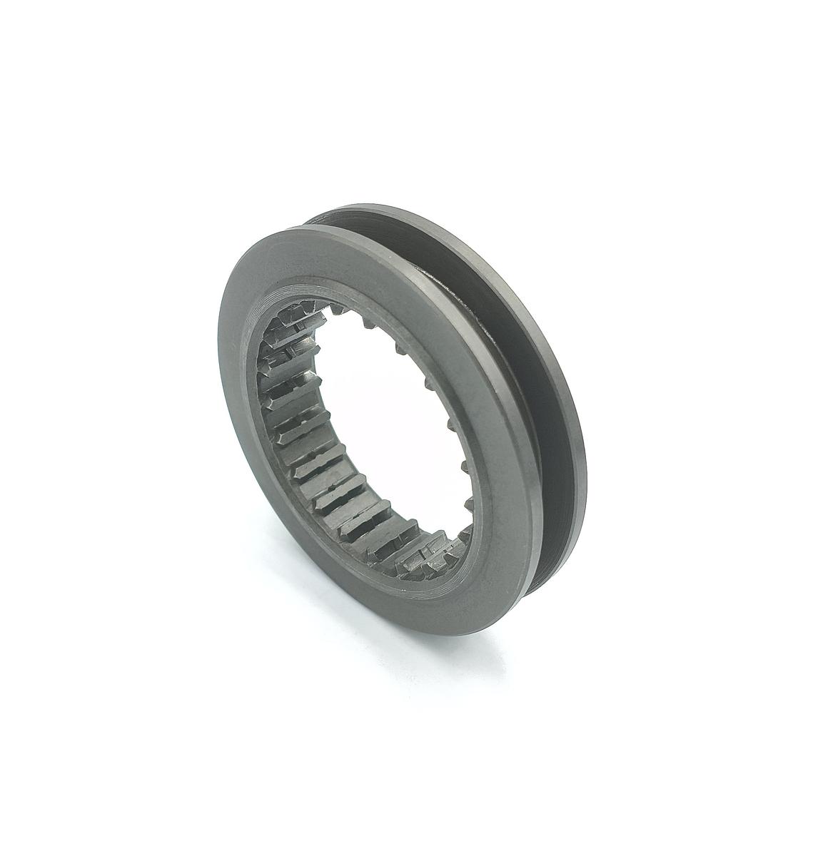 Ring Syncronizer Iseki 1676-205-001-10. Used and new spare parts, imported from Japan in excellent condition. Find genuine - original and aftermarket spare parts for all Iseki tractors at affordable prices.