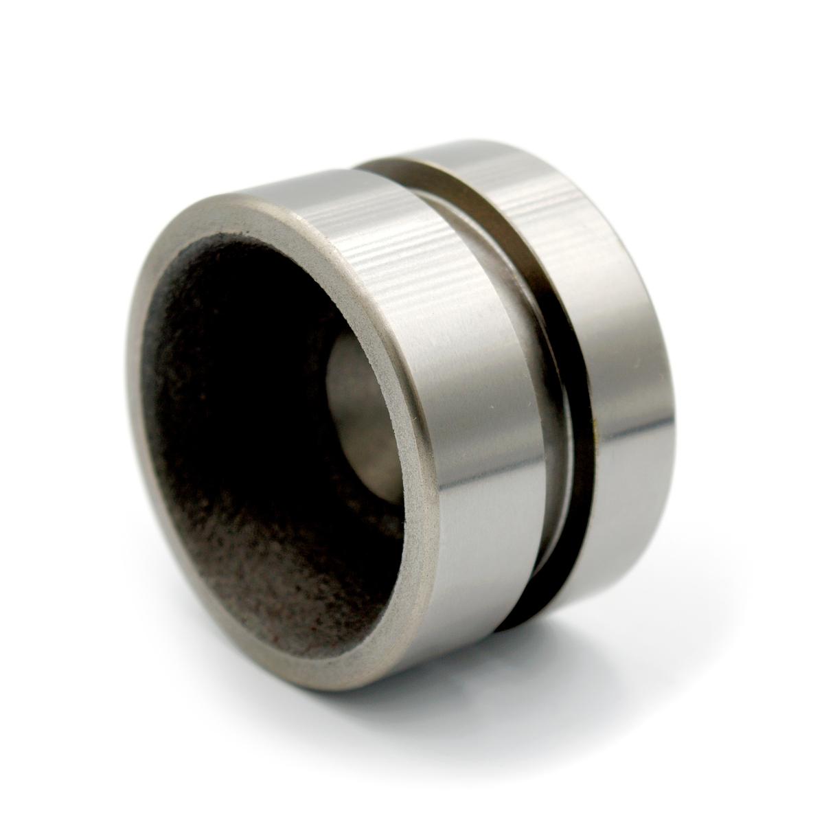 Πιστόνι υδραυλικού Kubota 6C040-36410. Ανταλλακτικά μεταχειρισμένα και καινούρια, εισαγόμενα από την Ιαπωνία σε άριστη κατάσταση. Βρείτε γνήσια - original και ιμιτασιόν - aftermarket ανταλλακτικά για όλα τα Kubota σε προσιτές τιμές.