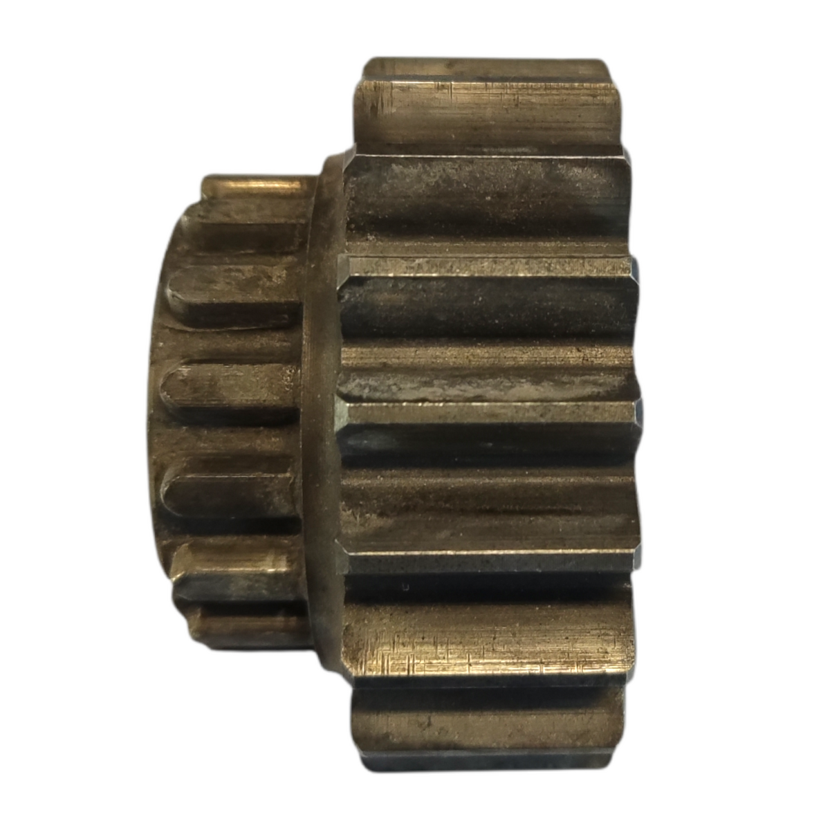 Gear (reverse) 19 teeth Kubota: 34070-22420. Used and new spare parts, imported from Japan in excellent condition. Find genuine - original and aftermarket spare parts for all Kubota tractors at affordable price.