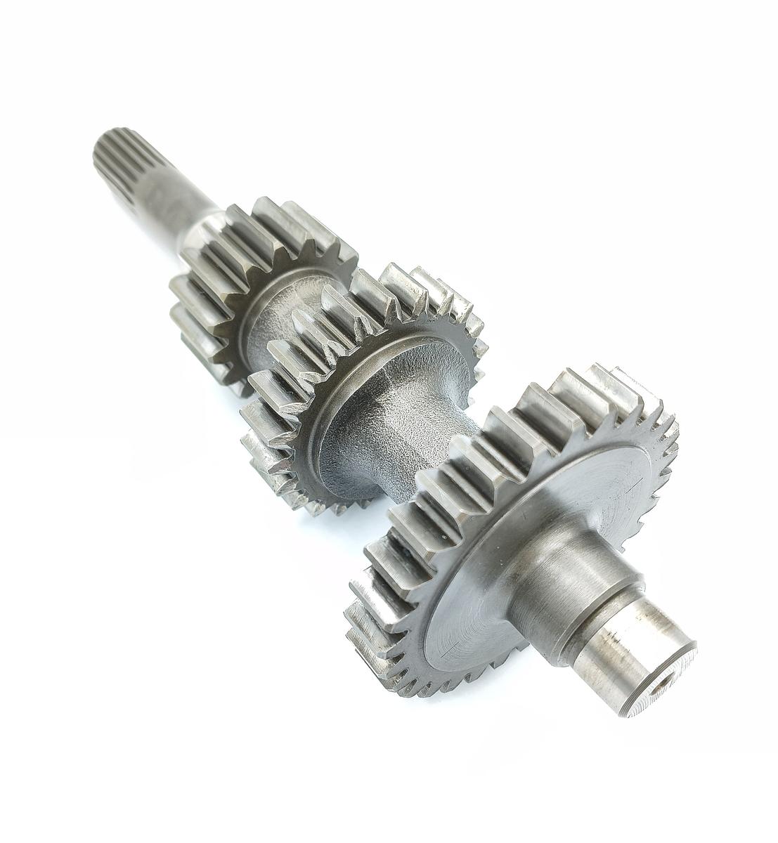 Triple gear shaft 17, 23, 29 teeth Iseki: 1550-321-001-00. Used and new spare parts, imported from Japan in excellent condition. Find genuine - original and aftermarket spare parts for all Iseki tractors at affordable price.