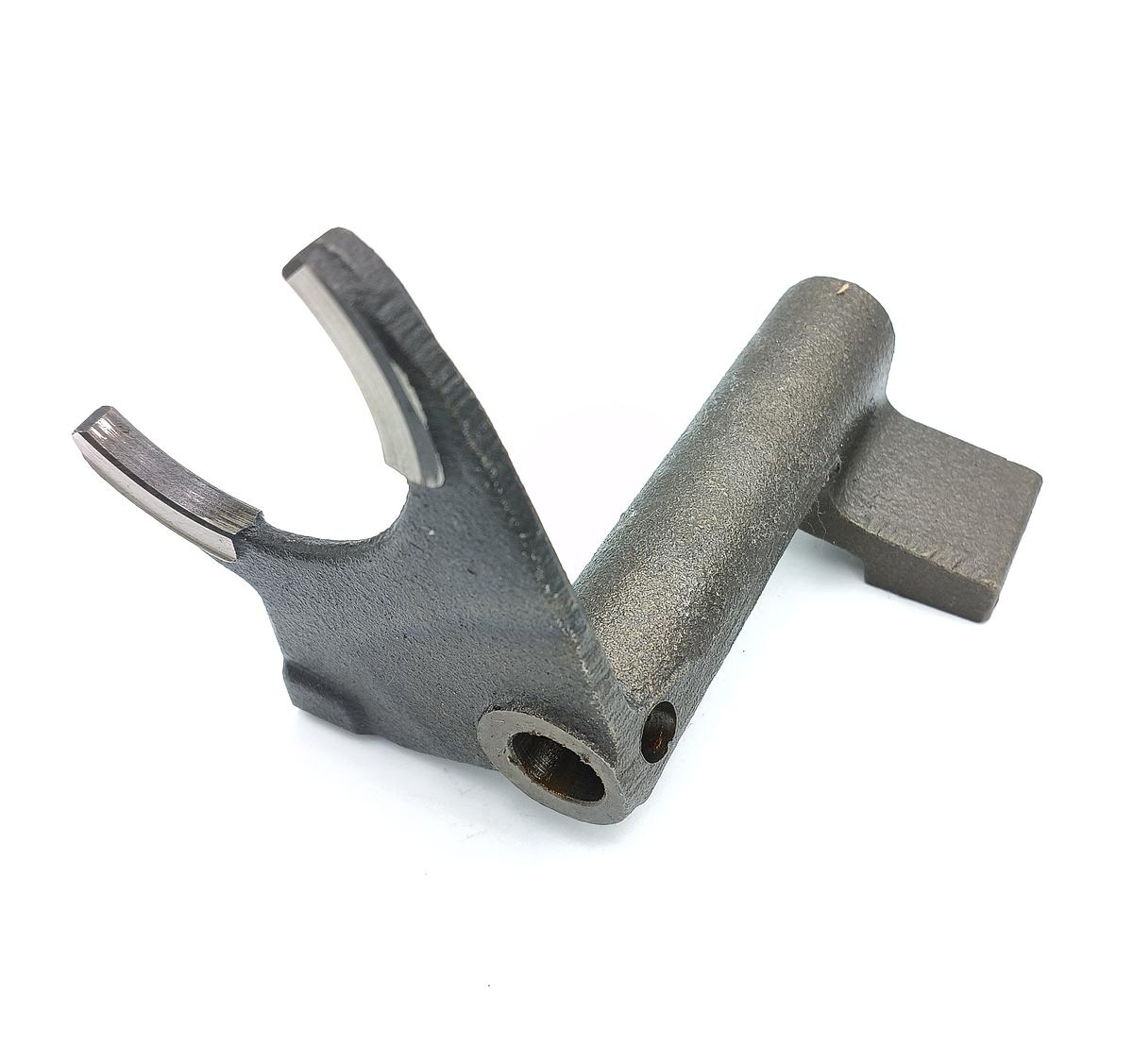 Φουρκέτα Iseki 1617-245-002-00. Ανταλλακτικά μεταχειρισμένα και καινούρια, εισαγόμενα από την Ιαπωνία σε άριστη κατάσταση. Βρείτε γνήσια - original και ιμιτασιόν - aftermarket ανταλλακτικά για όλα τα Kubota σε προσιτές τιμές.