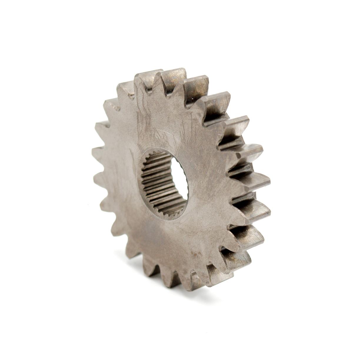 Γρανάζι 22 δόντια Kubota 37410-15130. Ανταλλακτικά μεταχειρισμένα και καινούρια, εισαγόμενα από την Ιαπωνία σε άριστη κατάσταση. Βρείτε γνήσια - original και ιμιτασιόν - aftermarket ανταλλακτικά για όλα τα Kubota σε προσιτές τιμές.