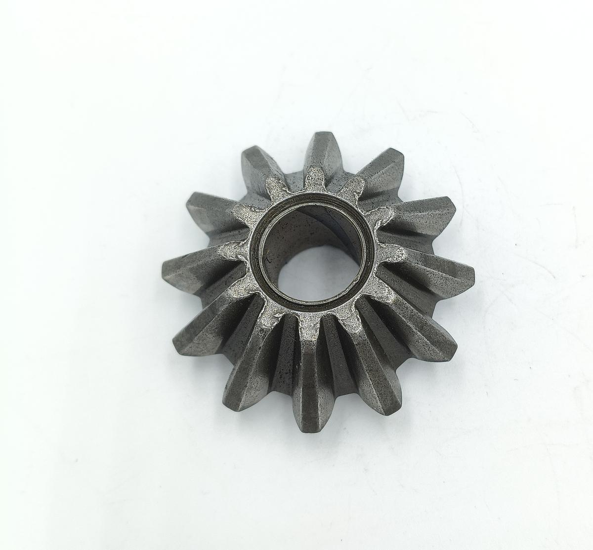 Gear Planetary Rear Diff. Kubota 67111-16662. Used and new spare parts, imported from Japan in excellent condition. Find genuine - original and aftermarket spare parts for all Kubota tractors at affordable prices.