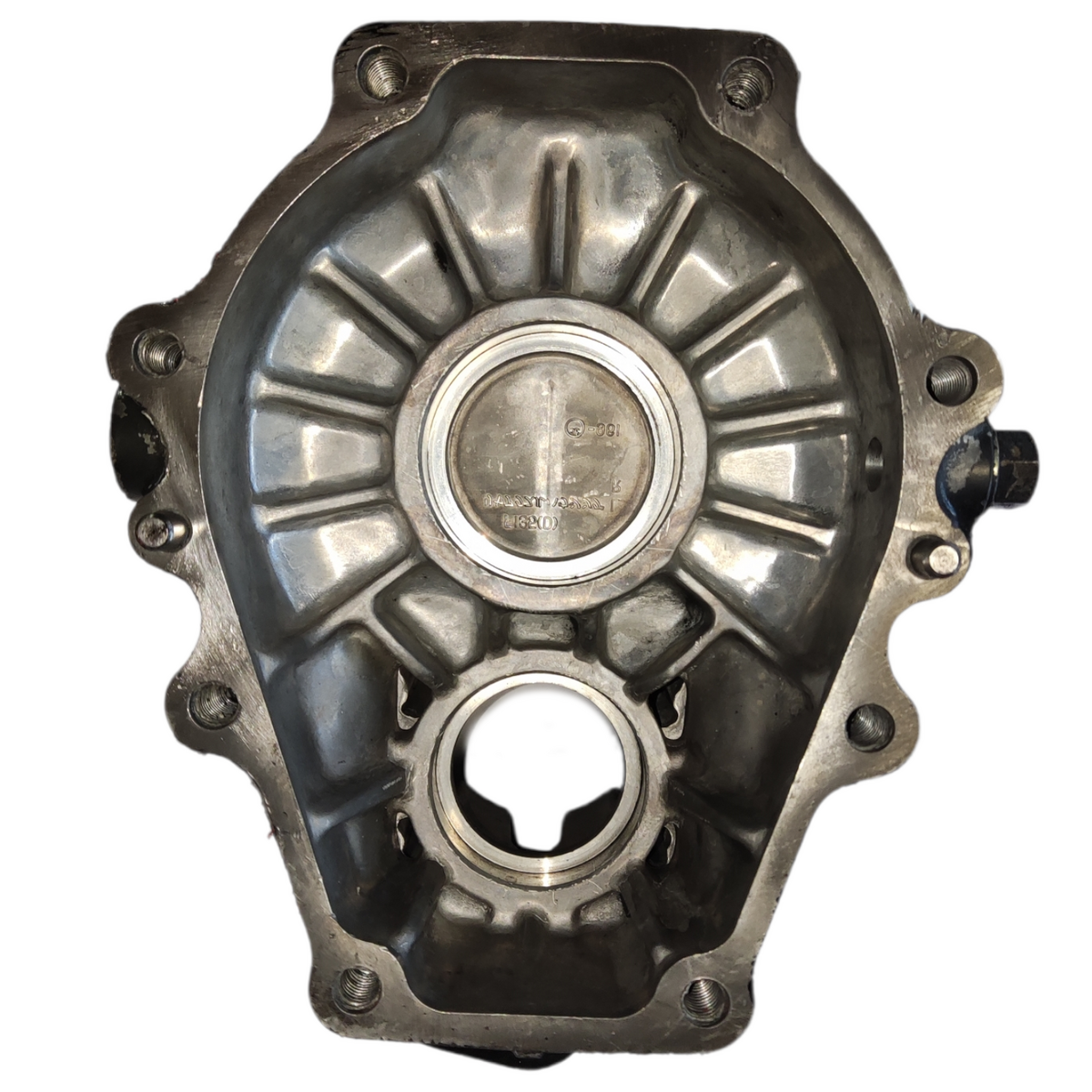 Κιβώτιο τροχού πίσω δεξιά Yanmar: 198421- 32620. Ανταλλακτικά μεταχειρισμένα και καινούρια, εισαγόμενα από την Ιαπωνία σε άριστη κατάσταση. Βρείτε γνήσια - original και ιμιτασιόν - aftermarket ανταλλακτικά για όλα τα Yanmar σε προσιτές τιμές.