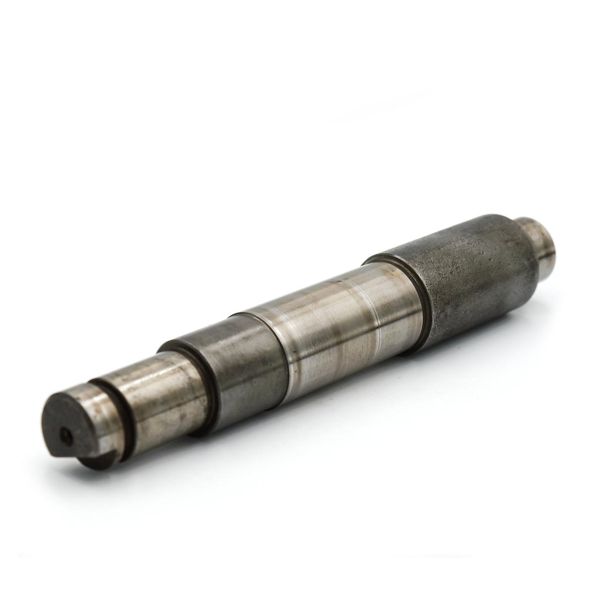 Άξονας όπισθεν Kubota 67800-15510. Ανταλλακτικά μεταχειρισμένα και καινούρια, εισαγόμενα από την Ιαπωνία σε άριστη κατάσταση. Βρείτε γνήσια - original και ιμιτασιόν - aftermarket ανταλλακτικά για όλα τα τρακτέρ Kubota σε προσιτές τιμές.