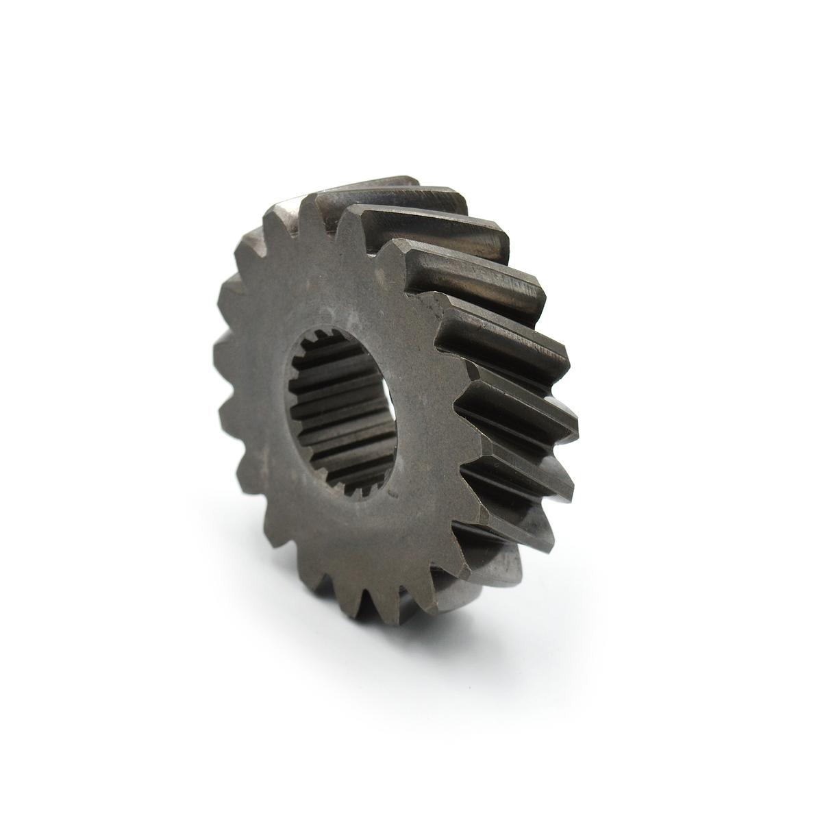 Γρανάζι 19 δόντια Kubota 67111-15840. Ανταλλακτικά μεταχειρισμένα και καινούρια, εισαγόμενα από την Ιαπωνία σε άριστη κατάσταση. Βρείτε γνήσια - original και ιμιτασιόν - aftermarket ανταλλακτικά για όλα τα τρακτέρ Kubota σε προσιτές τιμές.