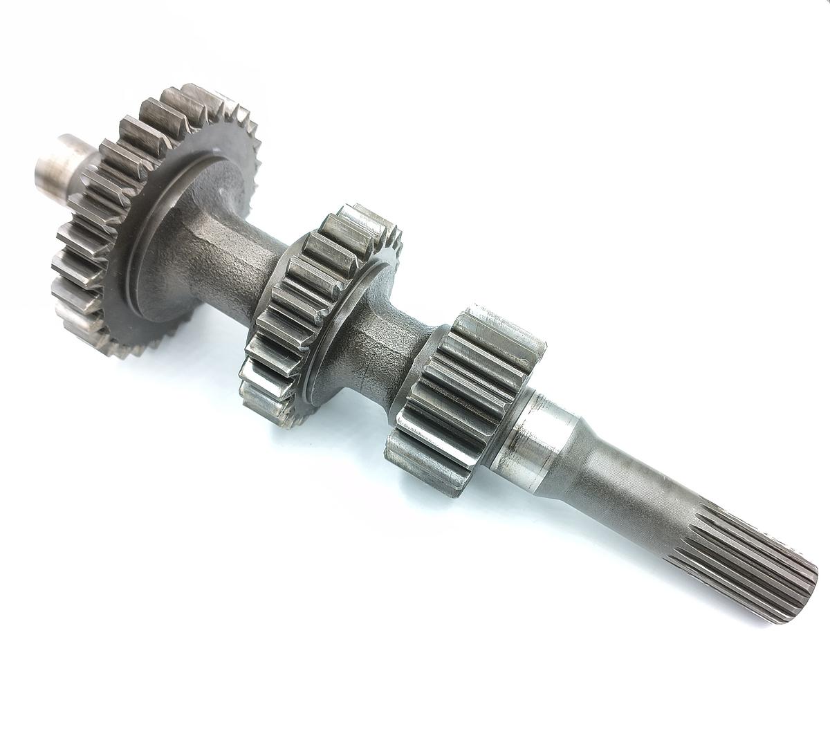 Triple gear shaft 17, 23, 29 teeth Iseki: 1550-321-001-00. Used and new spare parts, imported from Japan in excellent condition. Find genuine - original and aftermarket spare parts for all Iseki tractors at affordable price.