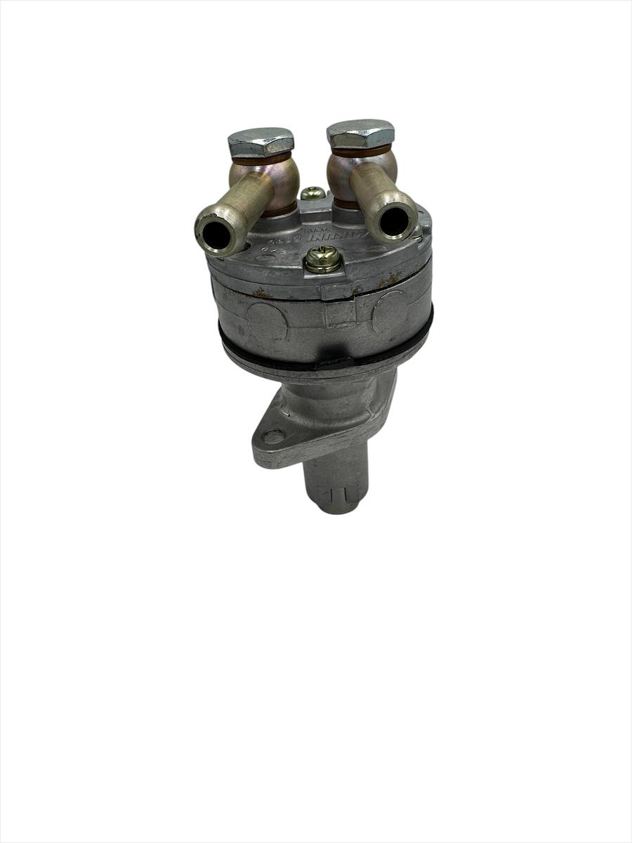 Βοηθητική αντλία πετρελαίου Kubota: 15412-52030. Ανταλλακτικά μεταχειρισμένα και καινούρια, εισαγόμενα από την Ιαπωνία σε άριστη κατάσταση. Βρείτε γνήσια - original και ιμιτασιόν - aftermarket ανταλλακτικά για όλα τα Kubota σε προσιτές τιμές.