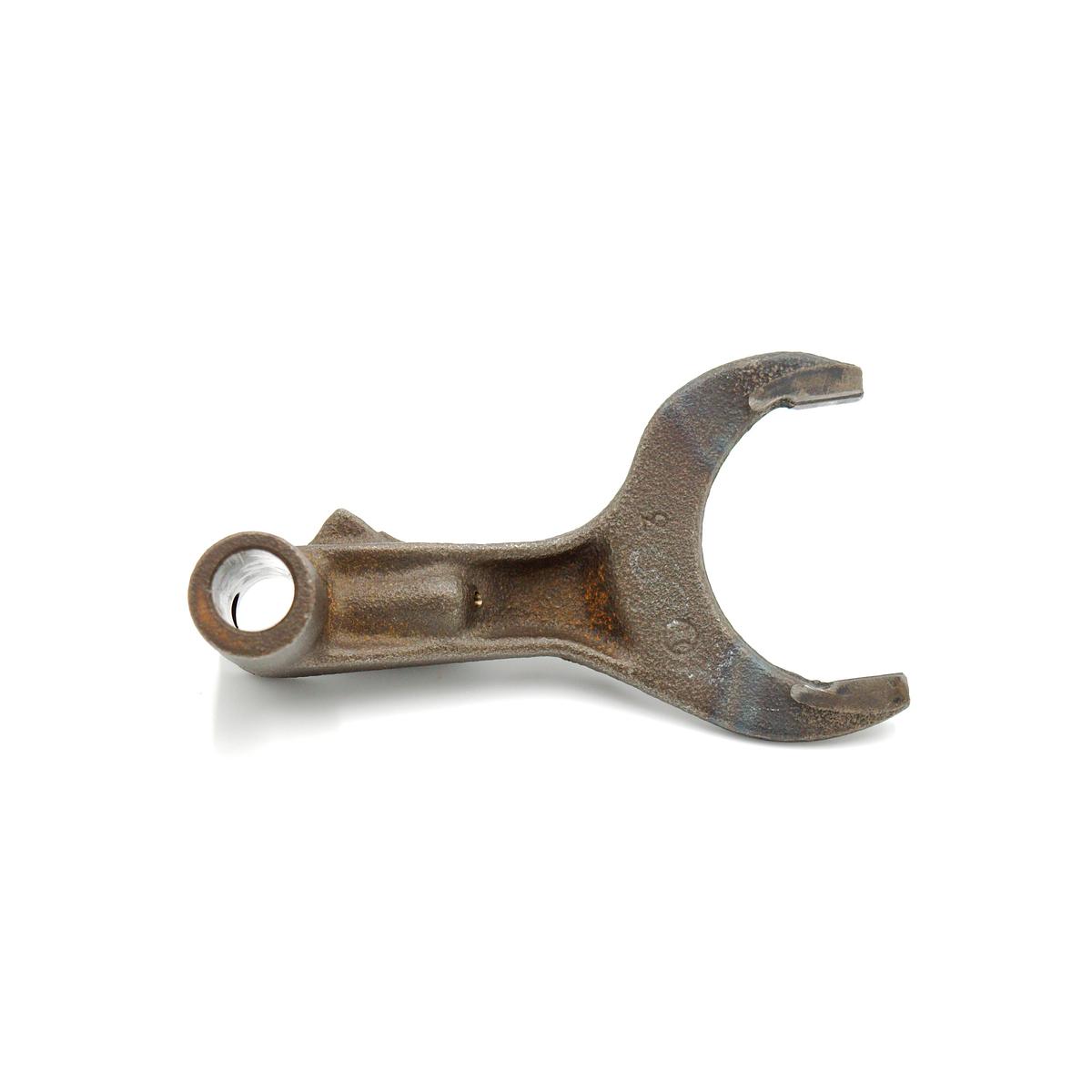 Φουρκέτα Kubota 37410-18320. Ανταλλακτικά μεταχειρισμένα και καινούρια, εισαγόμενα από την Ιαπωνία σε άριστη κατάσταση. Βρείτε γνήσια - original και ιμιτασιόν - aftermarket ανταλλακτικά για όλα τα Kubota σε προσιτές τιμές.