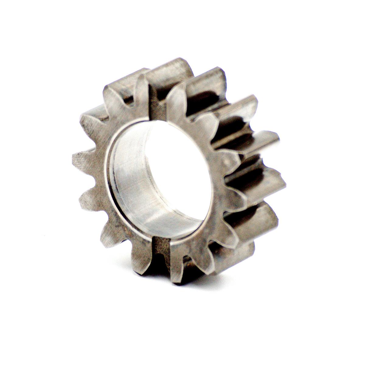 Gear 14 teeth Kubota: 37410-14720. Used and new spare parts, imported from Japan in excellent condition. Find genuine - original and aftermarket spare parts for all Kubota tractors at affordable prices.