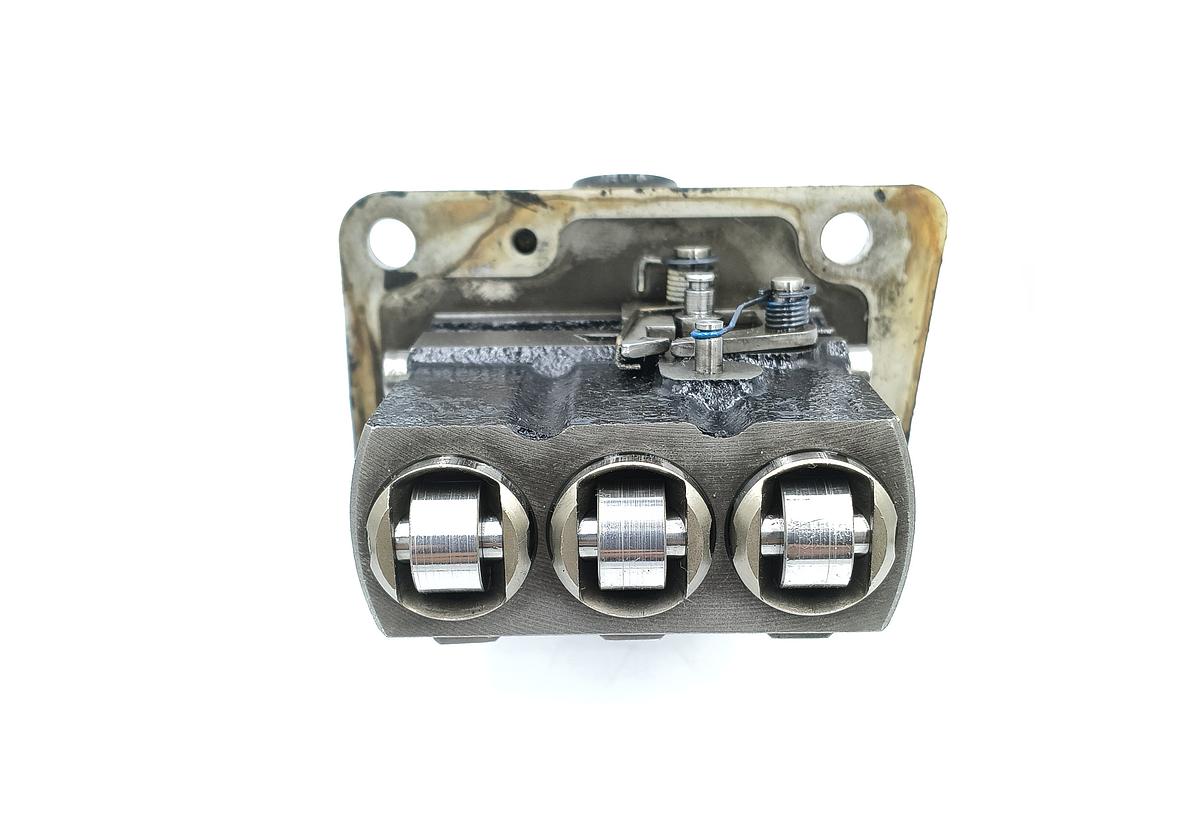 Αντλία Ψεκασμού Denso Mitsubishi MM433483. Ανταλλακτικά μεταχειρισμένα και καινούρια, εισαγόμενα από την Ιαπωνία σε άριστη κατάσταση. Βρείτε γνήσια - original και ιμιτασιόν - aftermarket ανταλλακτικά για όλα τα Mitsubishi σε προσιτές τιμές.