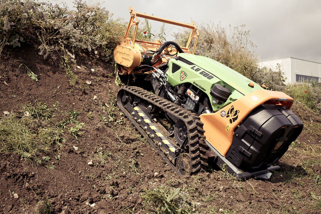 Τηλεκατευθυνόμενο ρομπότ τρακτέρ Green Climber LV600 Παούρης Τρακτέρ