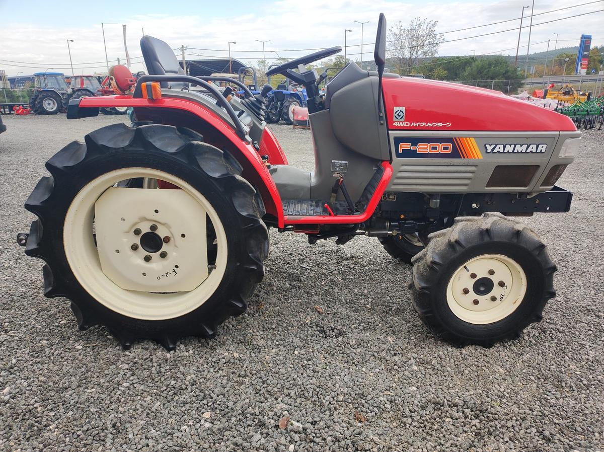 Tractor Yanmar F200 | Paouris Tractors