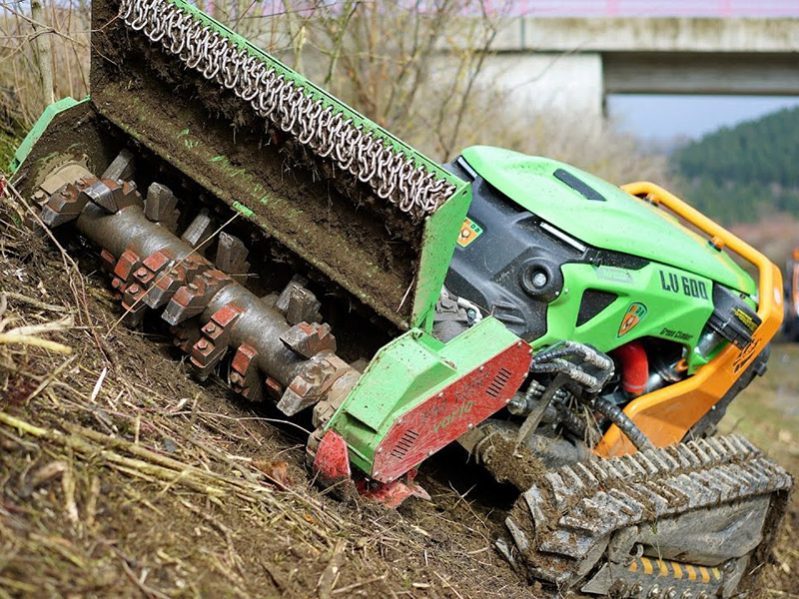 Remotecontrolled Tractor Green Climber LV600 Paouris Tractors